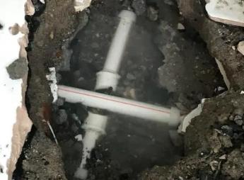 中阳阳台漏水维修公司为您分享楼上楼下漏水怎么处理