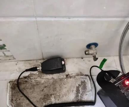 中阳屋顶漏水维修公司分享下卫生间漏水的危害及解决方法